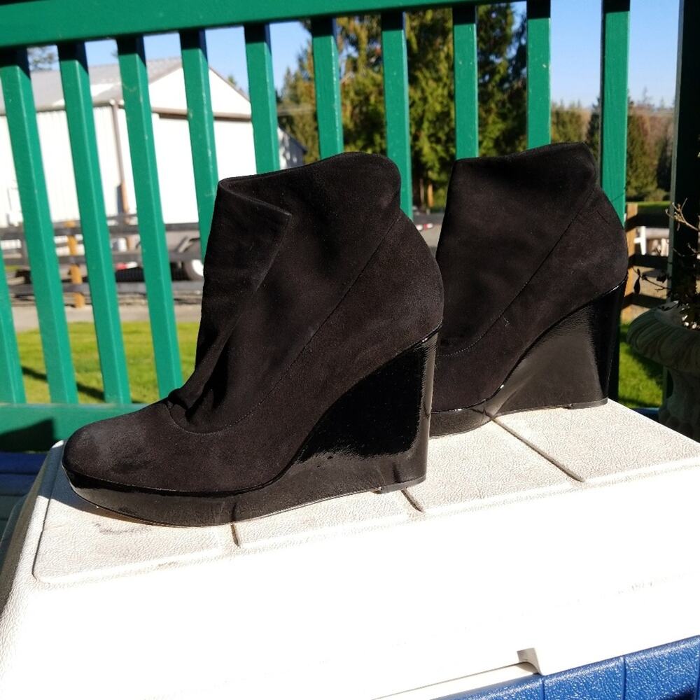 Kenneth Cole suede patent wrap snap wedge booties